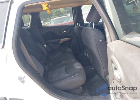 2018 Jeep Cherokee Latitude 4X4 z USA, uszkodzony, nr VIN 1C4PJMCBXJD517686